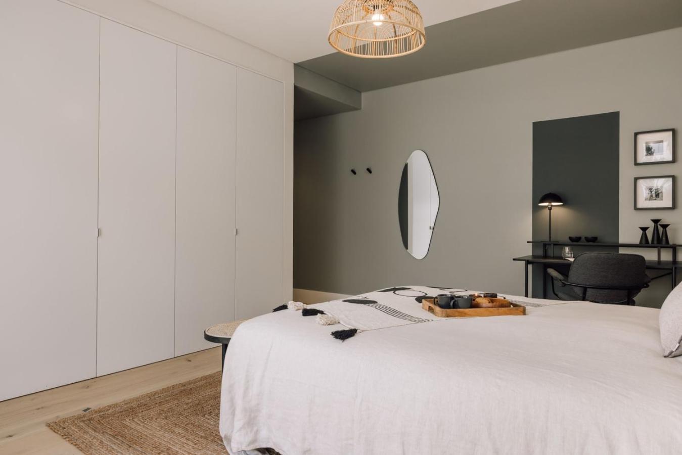 Mangai - 2 Bedrooms, Terrace, Parking In Arroios Apartamento *